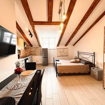 Cellini Home Triëst Buitenkant foto